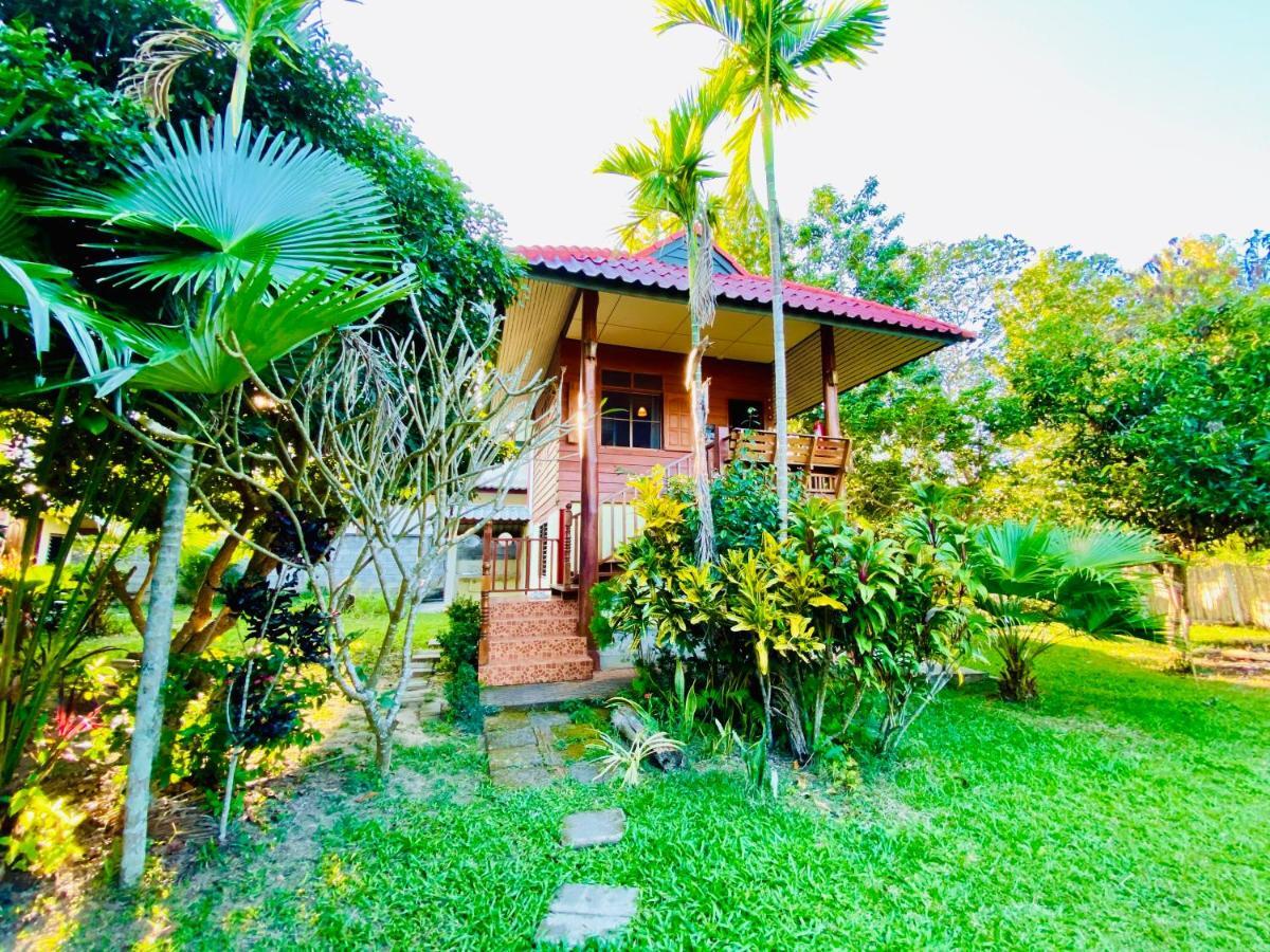 Nine House Pai Albergue Exterior foto
